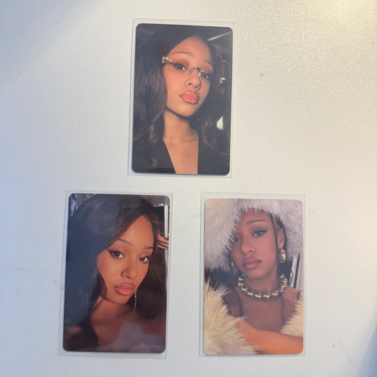 KATSEYE Manon Beautiful Chaos Trading Photocard A&B
