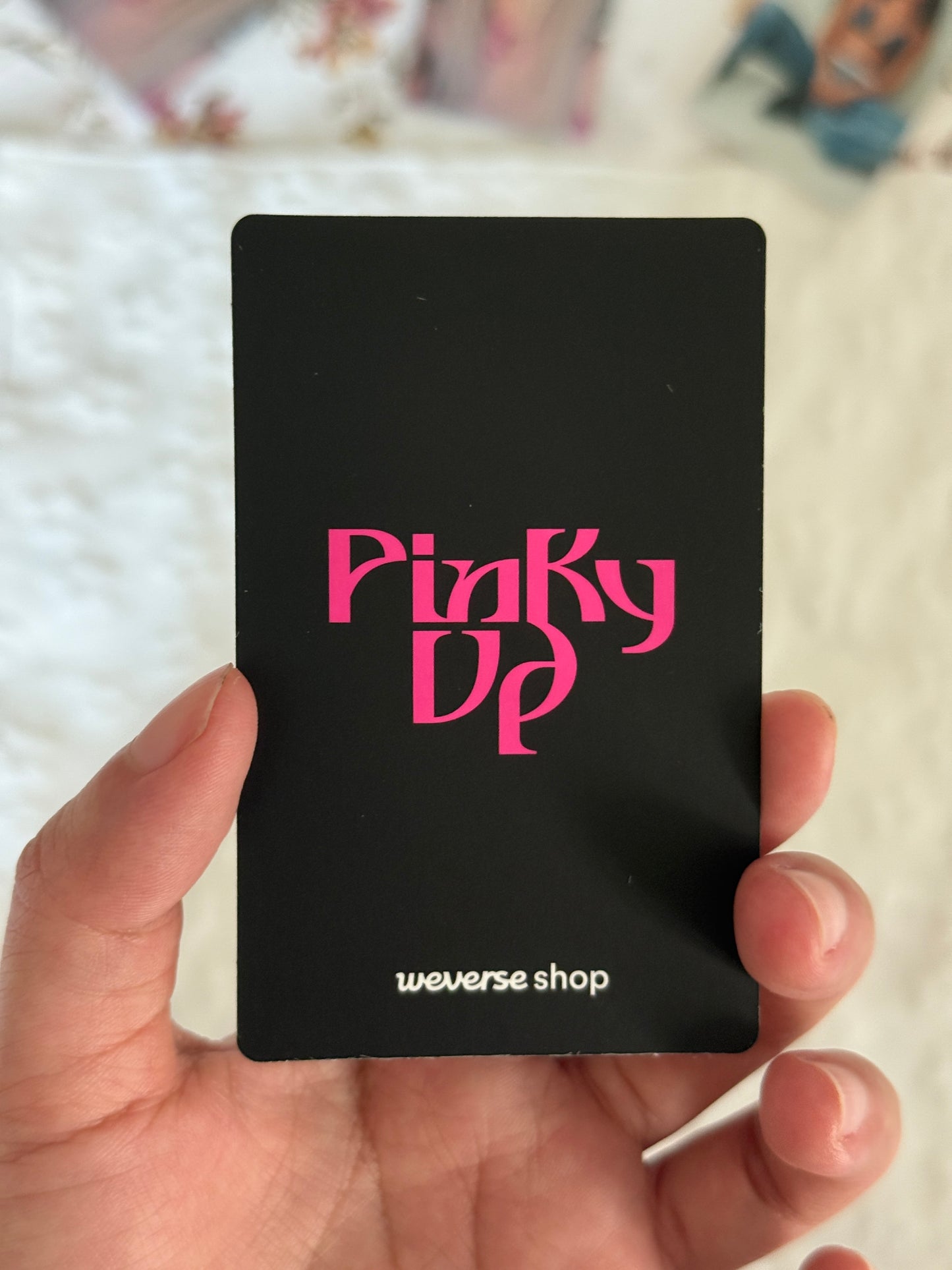 KATSEYE Beautiful Chaos Pinky Up Weverse Offline Fansign Photocard
